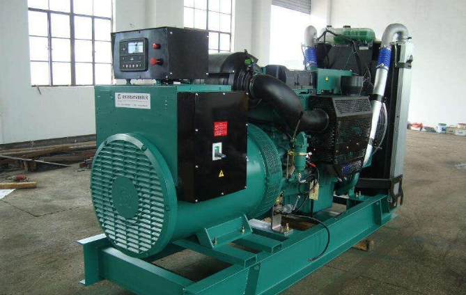 西安柴油發(fā)電機租賃：怠速不平穩(wěn)的原因有哪些